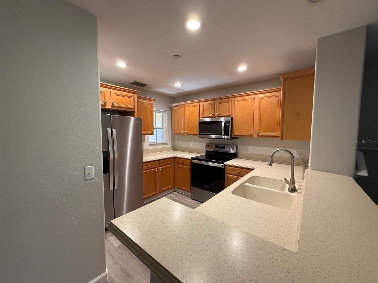 7350 BLACK WALNUT WAY