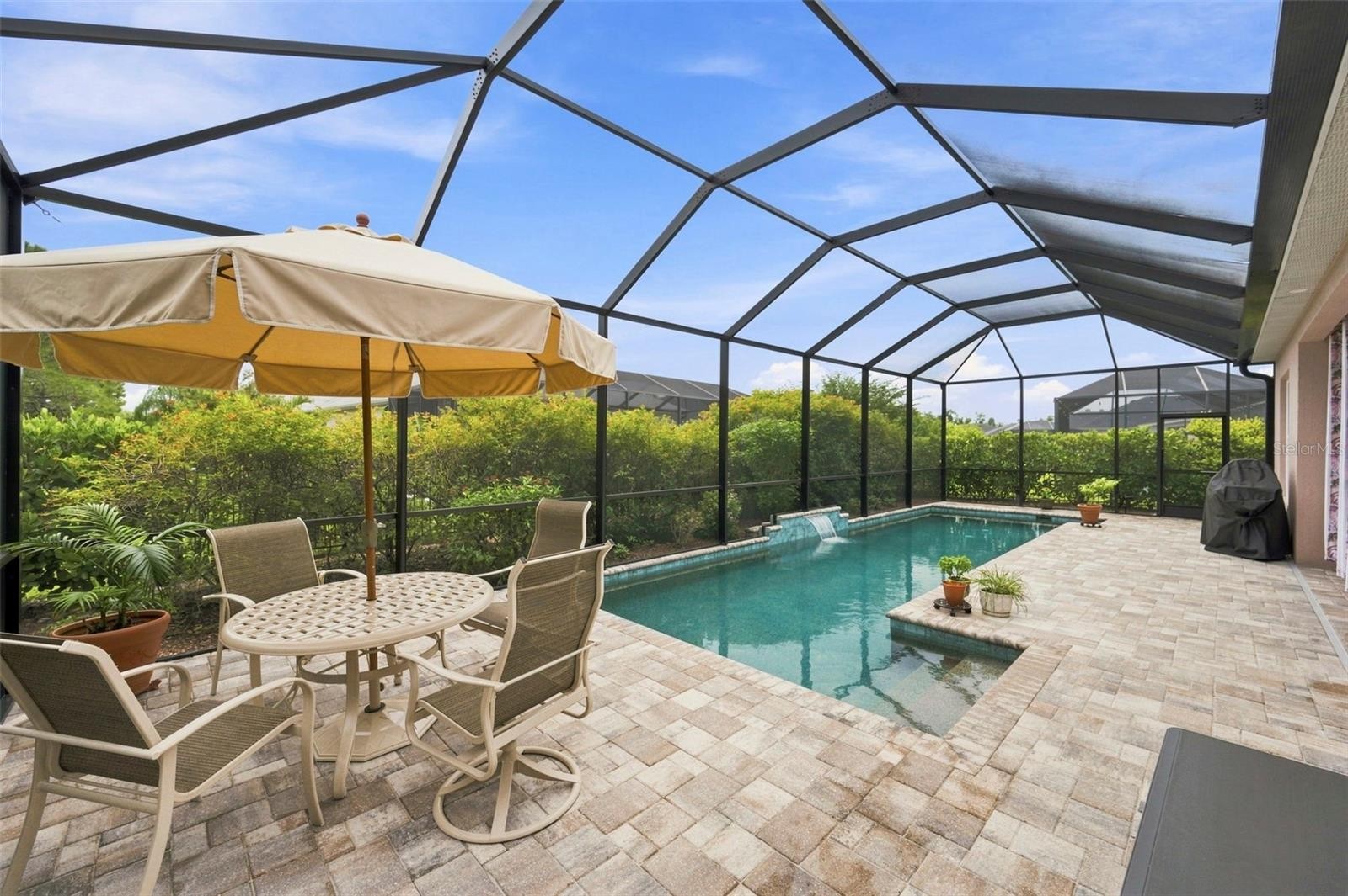 3850 CREEKSIDE PARK DR