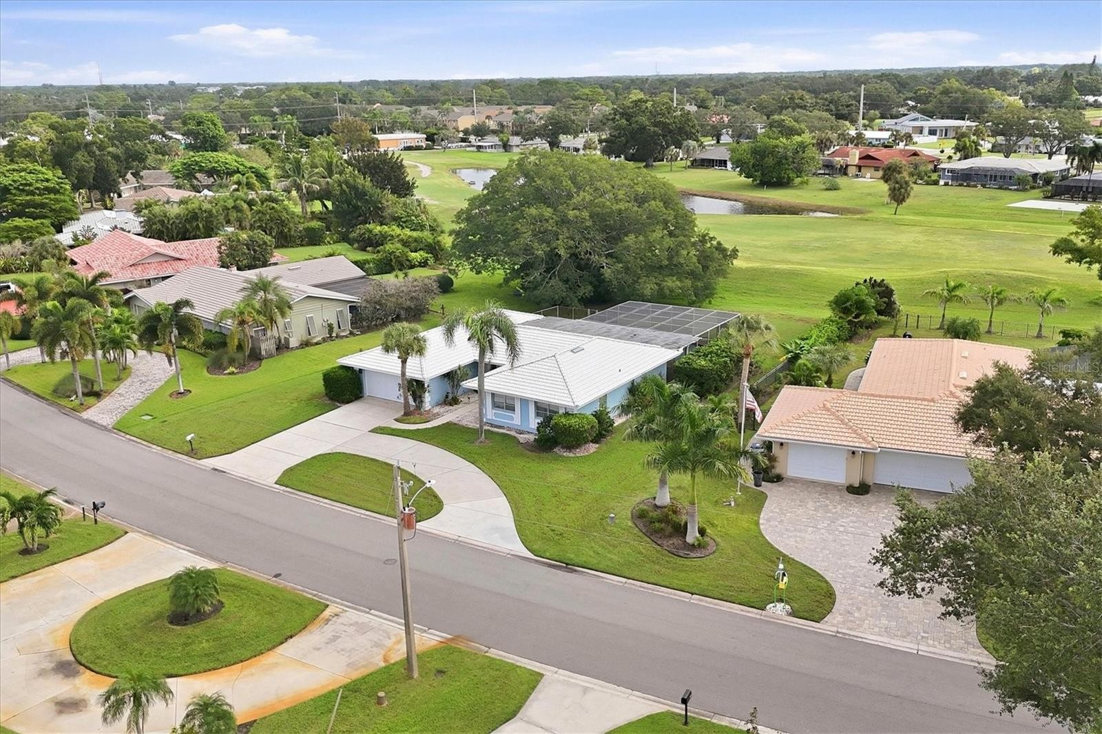 2243 BROOKHAVEN DR