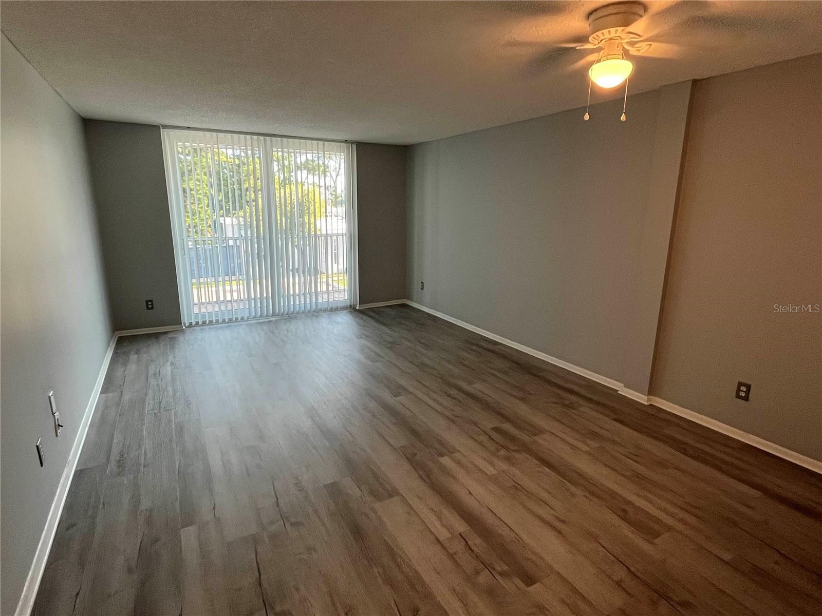 2700 COCONUT BAY LN #429 (2K)