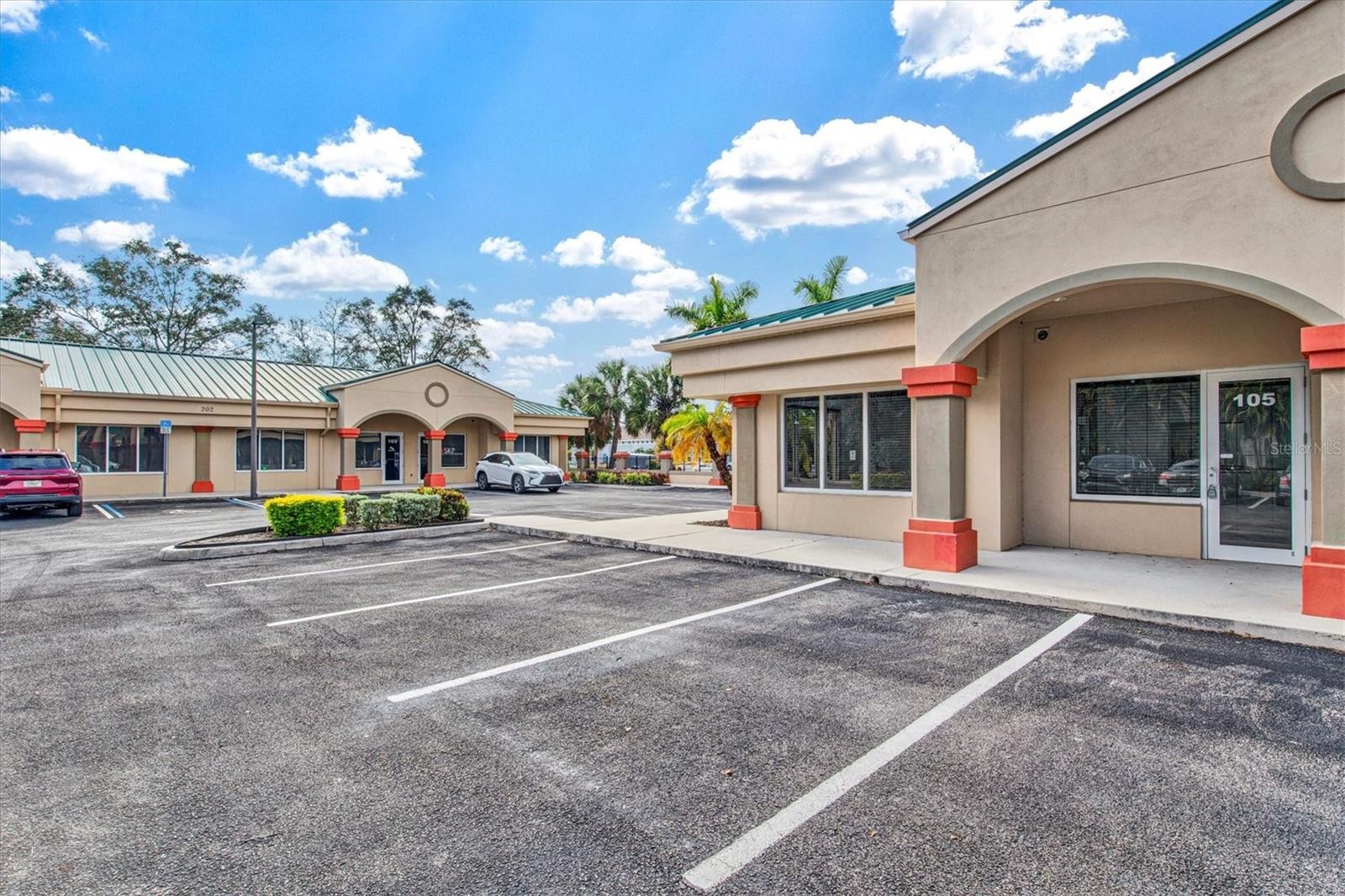 234 N RHODES AVE #108