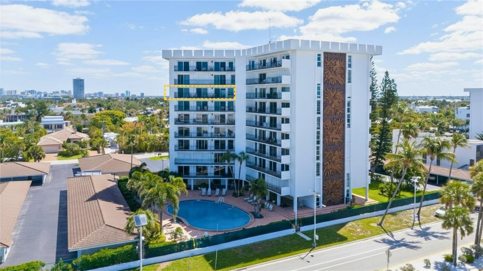 101 BENJAMIN FRANKLIN DR #85 & 86