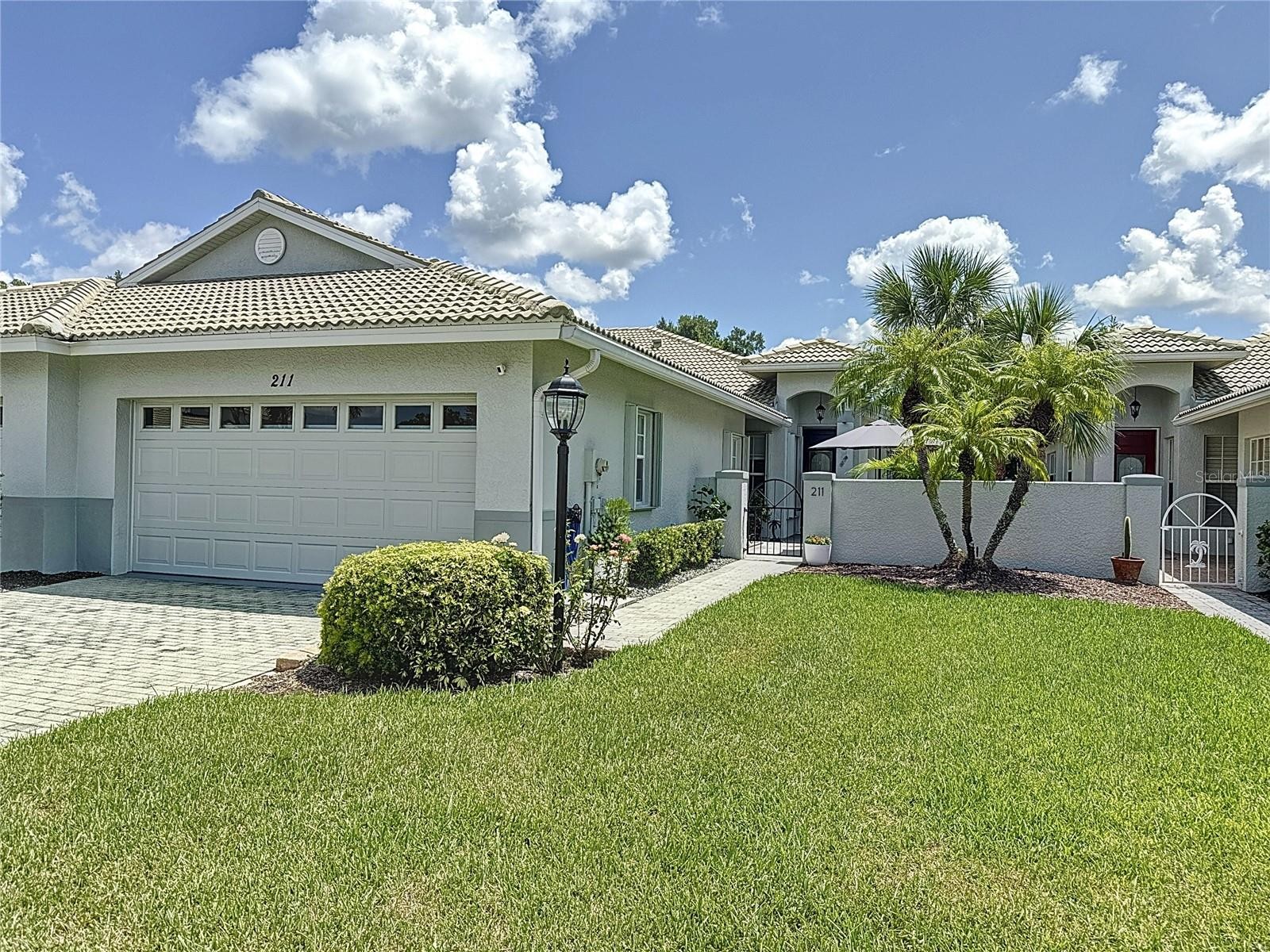 211 RECLINATA CIR