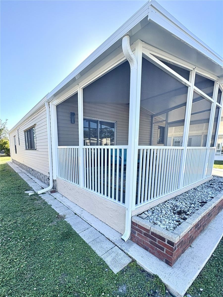 43 N EASTER ISLAND CIR