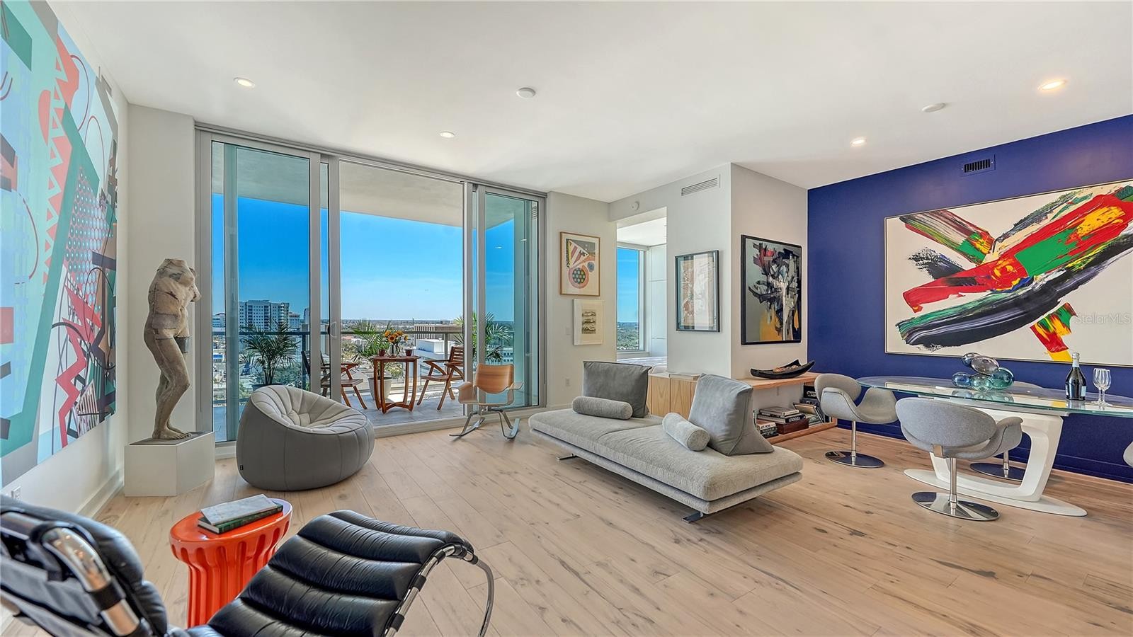 111 S PINEAPPLE AVE #1103