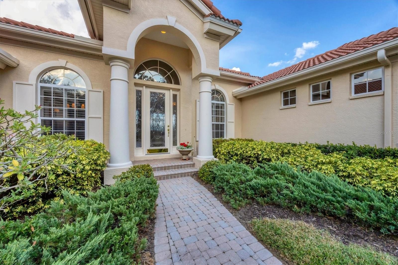 7915 WARWICK GARDENS LN