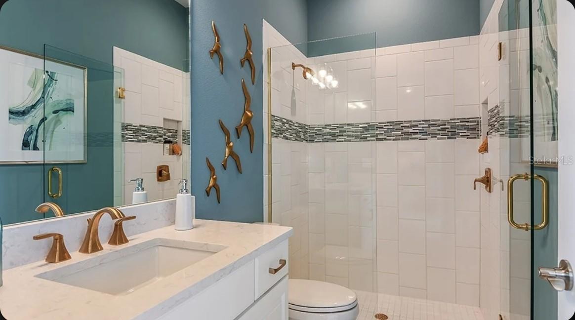 3258 ALBA CIR