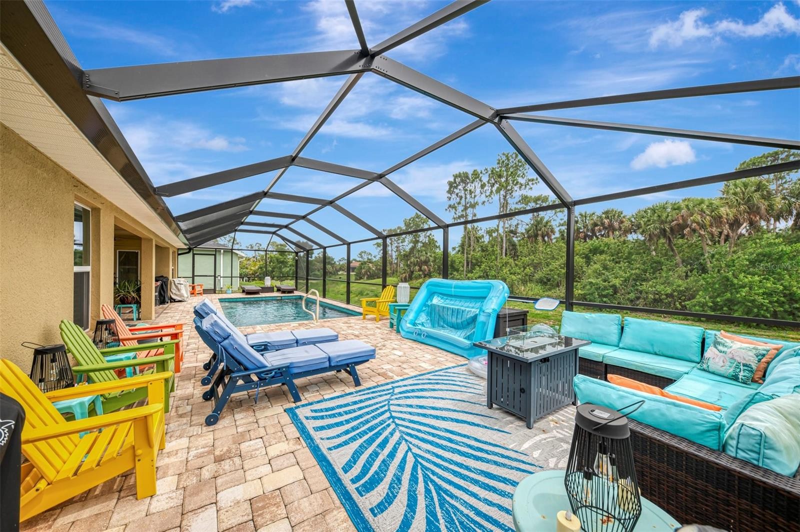 2443 LANCASTER LN
