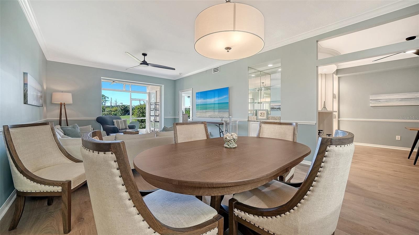 9641 CASTLE POINT DR #1214