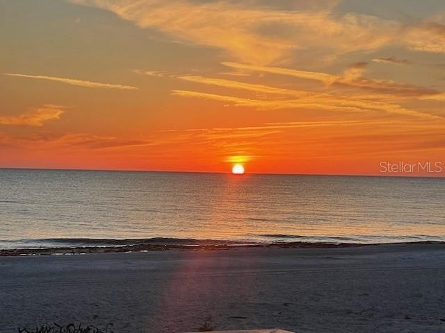 5757 GULF OF MEXICO DR #202