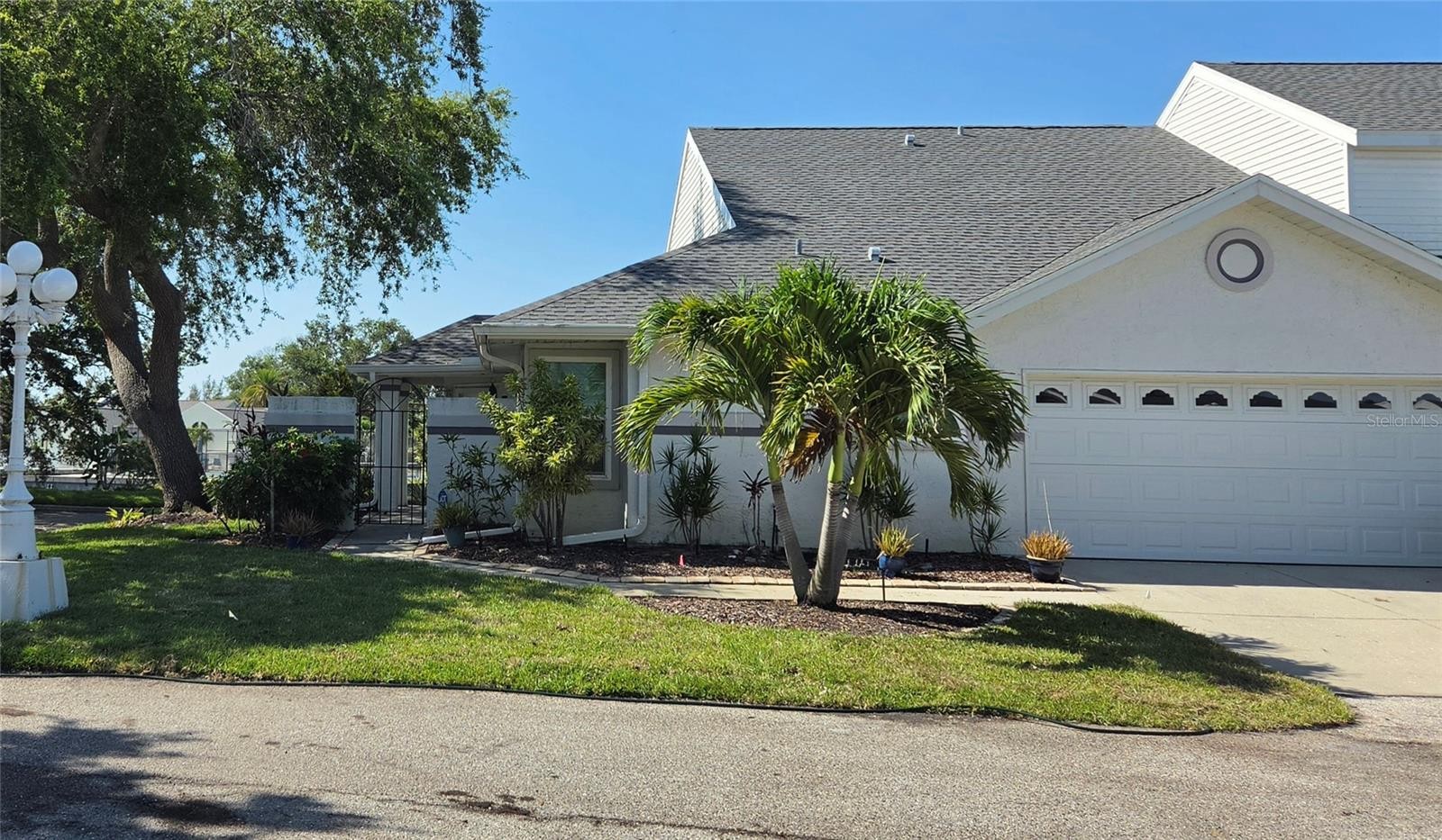 11009 JASMINE CIR