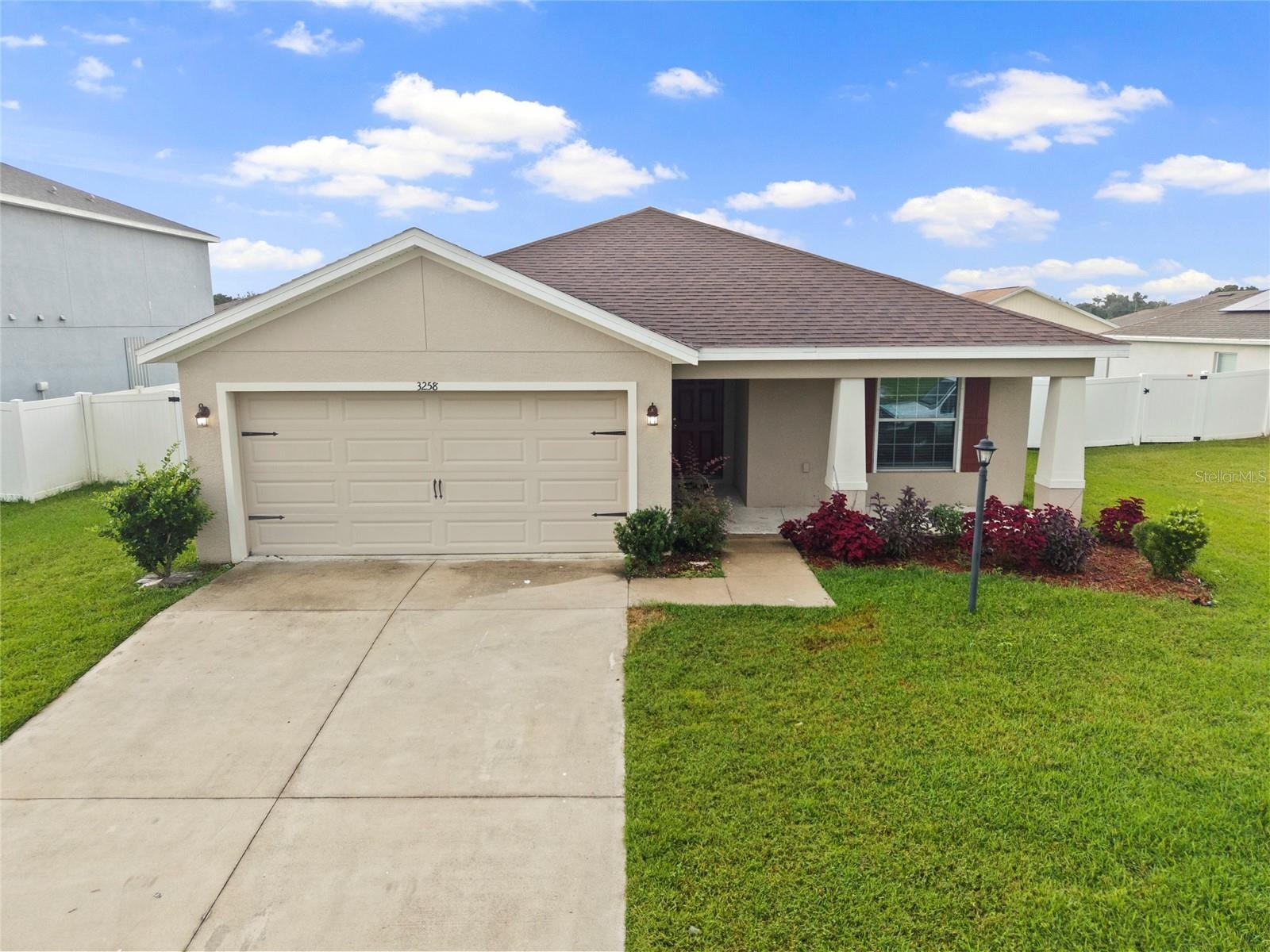 3258 52ND CIR E