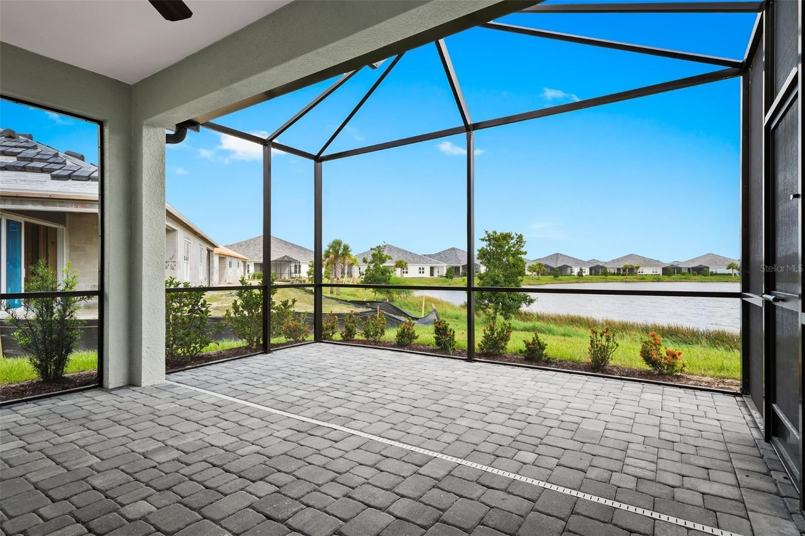 10112 LAKE WALES CIR