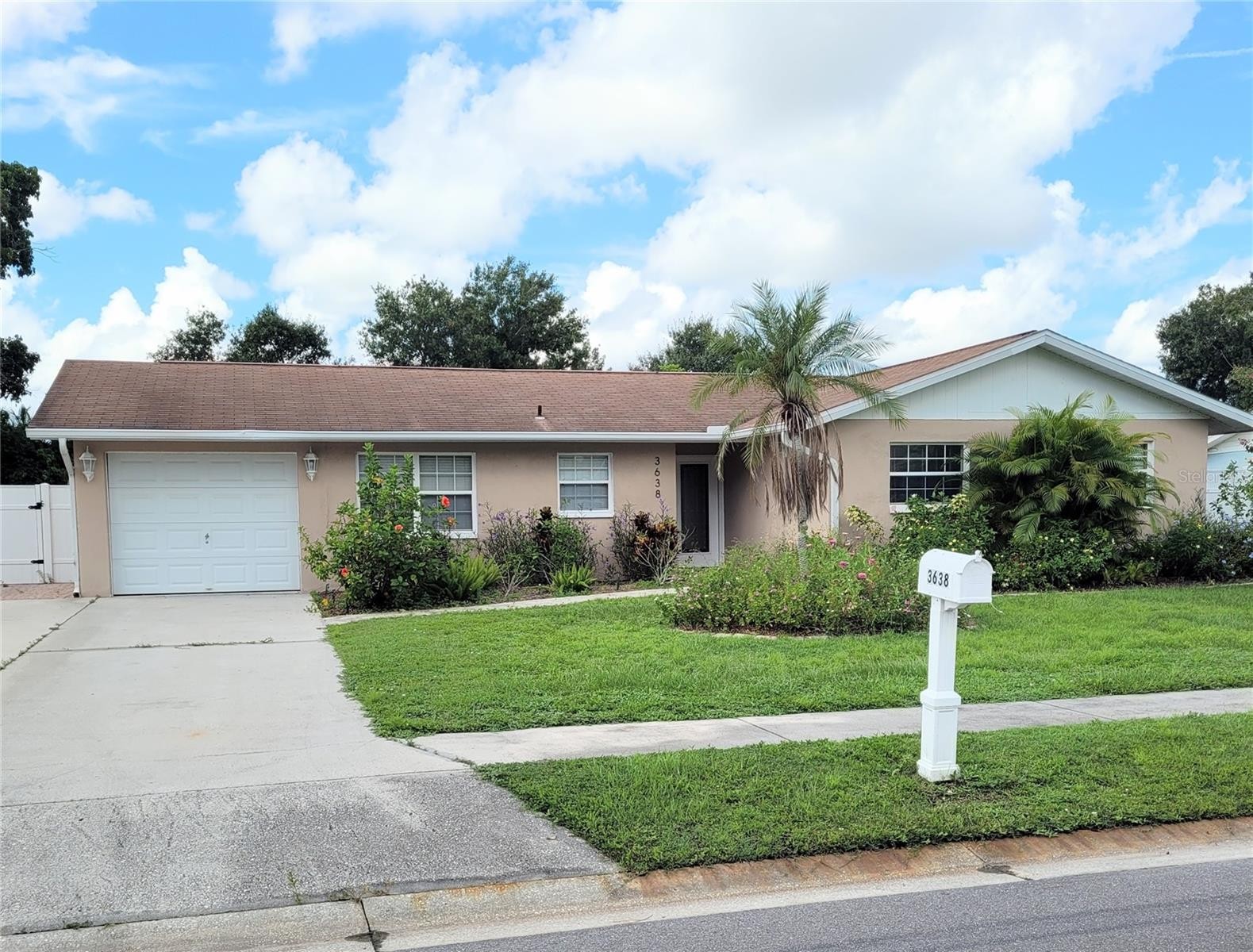 3638 Winderwood Dr Sarasota Florida 34232