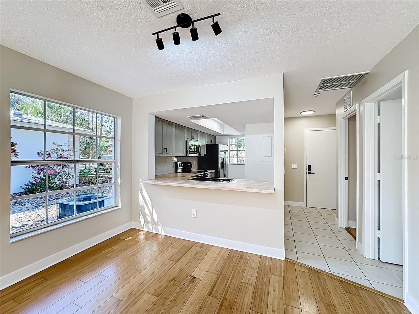 608 N JEFFERSON AVE #30