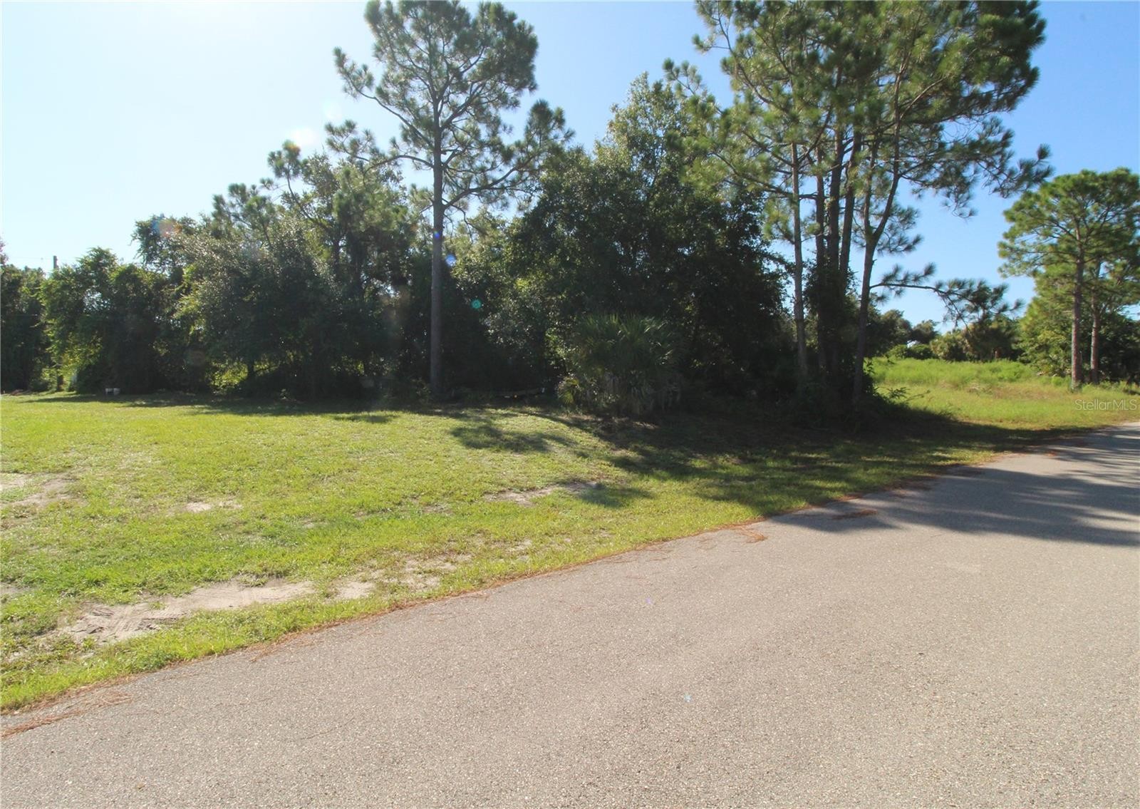 CHAMRADE RD