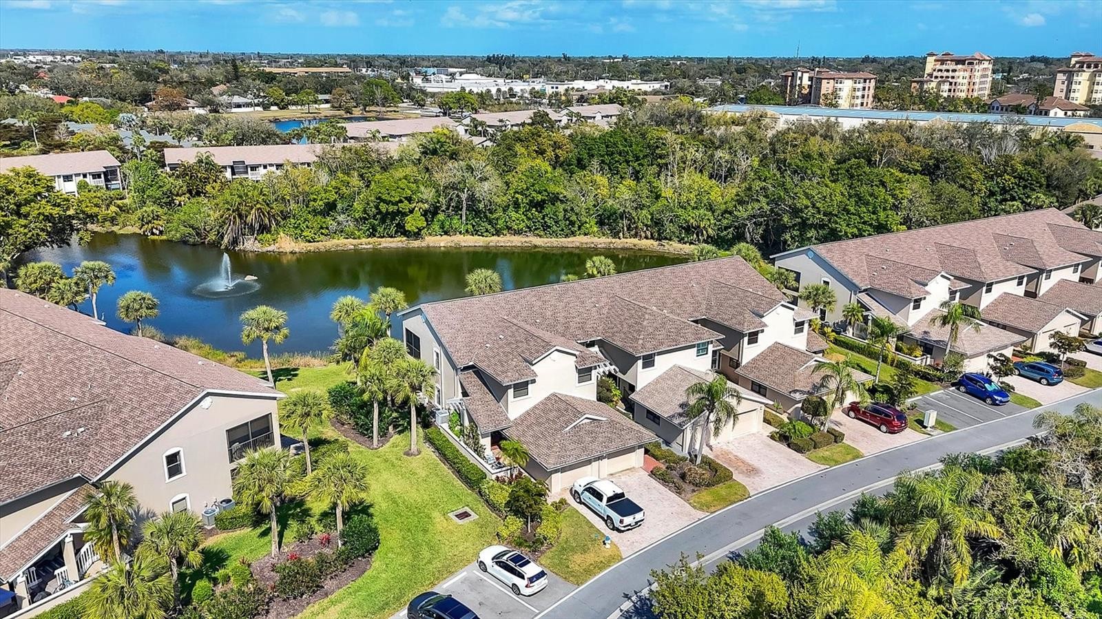 1740 STARLING DR #101