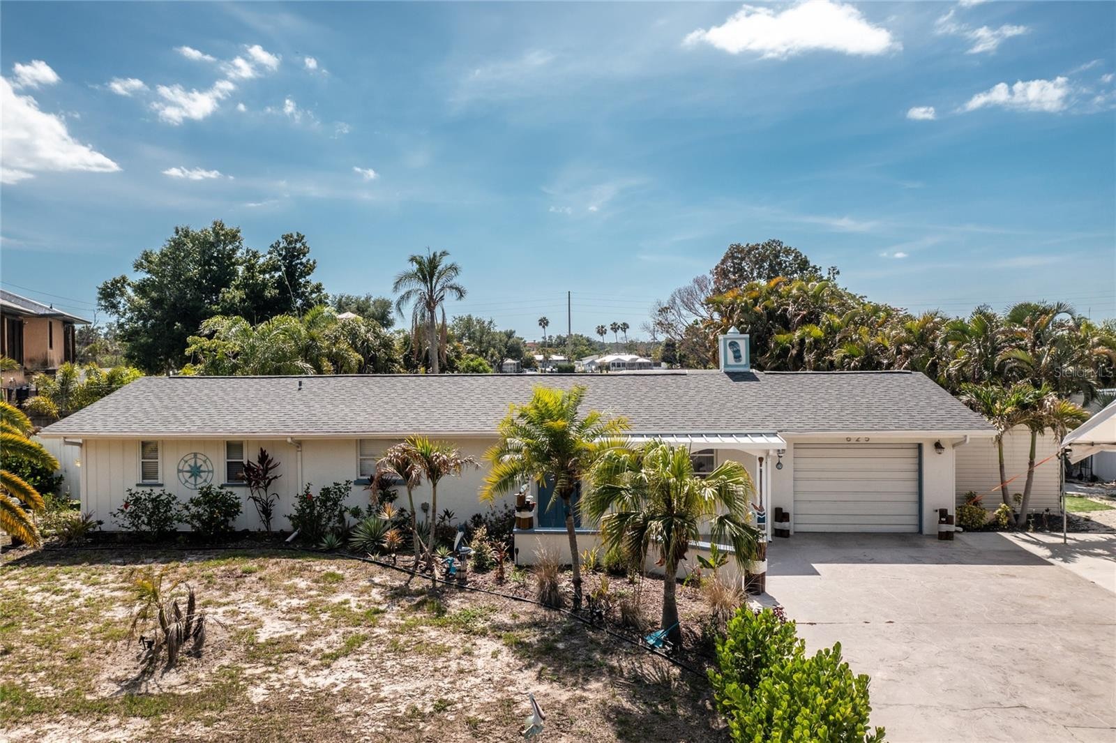 625 SANDPIPER LN