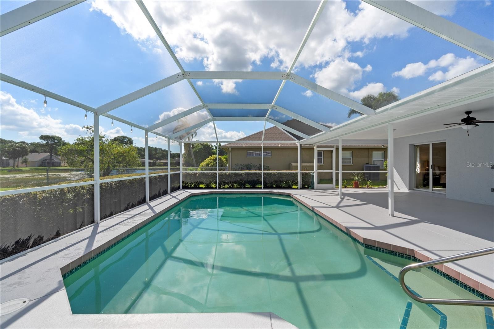 5628 CYNTHIA LN