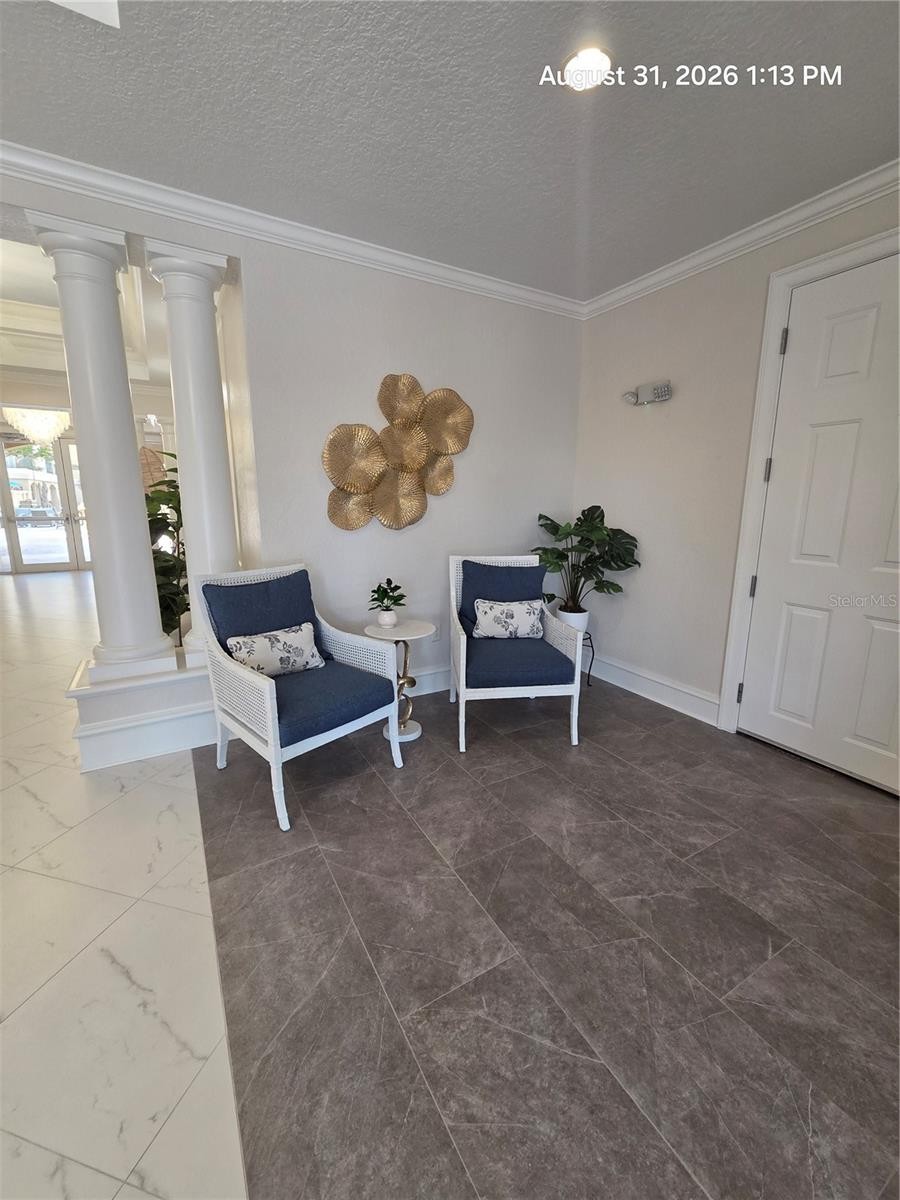 1064 N TAMIAMI TRL #1404