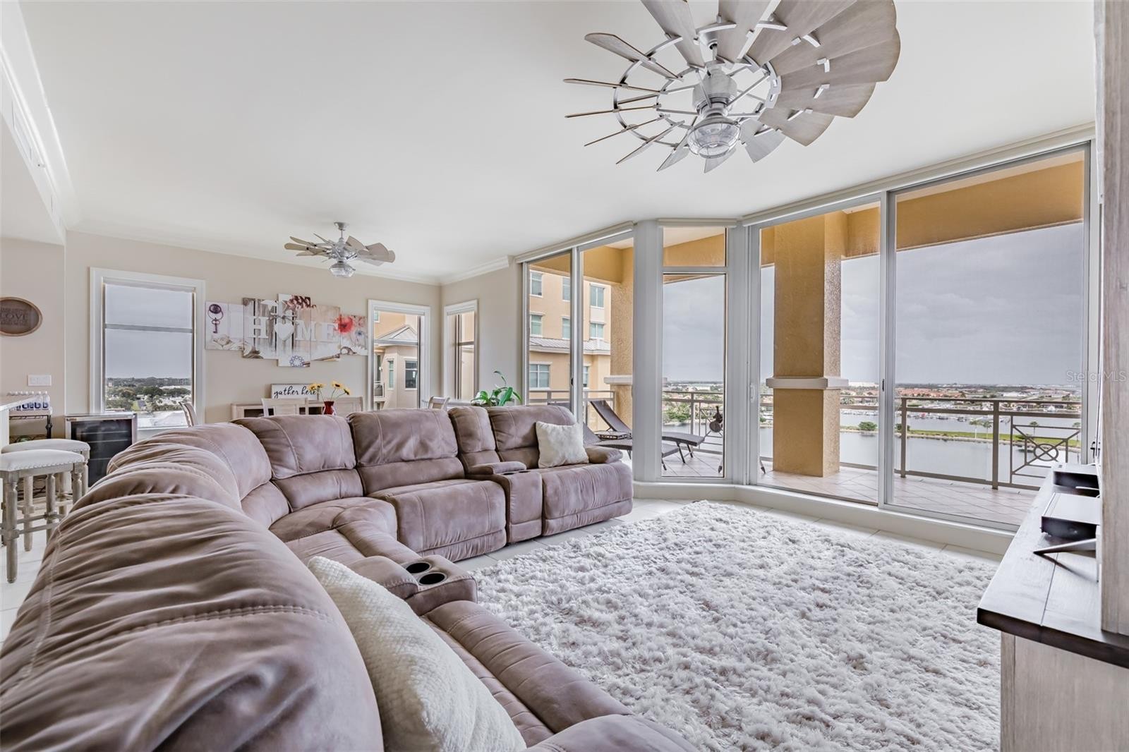 130 RIVIERA DUNES WAY #701