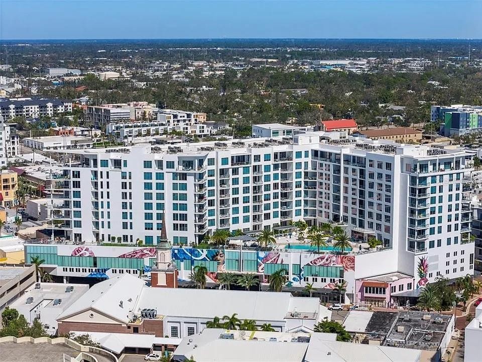 111 S PINEAPPLE AVE #613