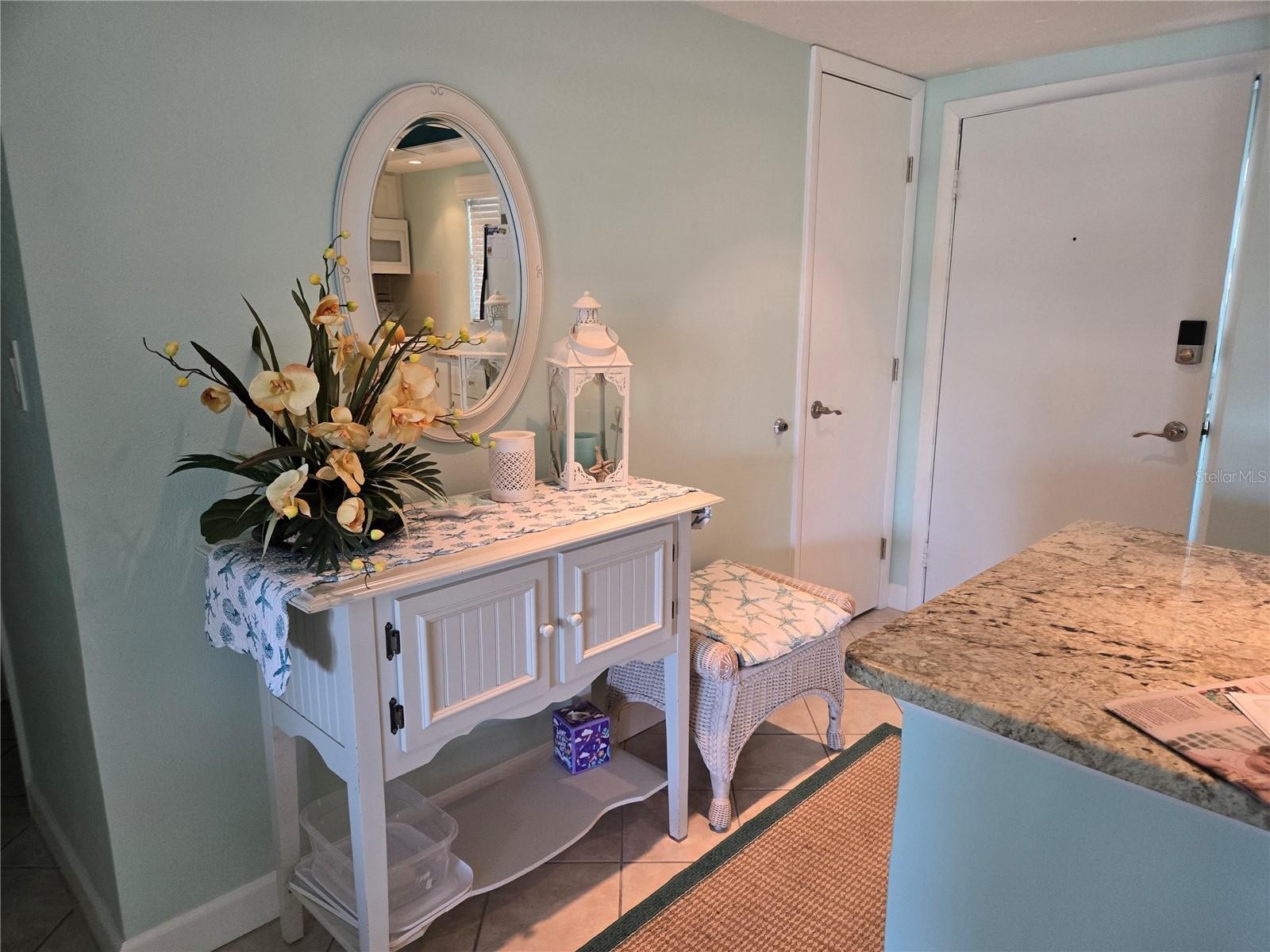 1215 S PORTOFINO DR #107