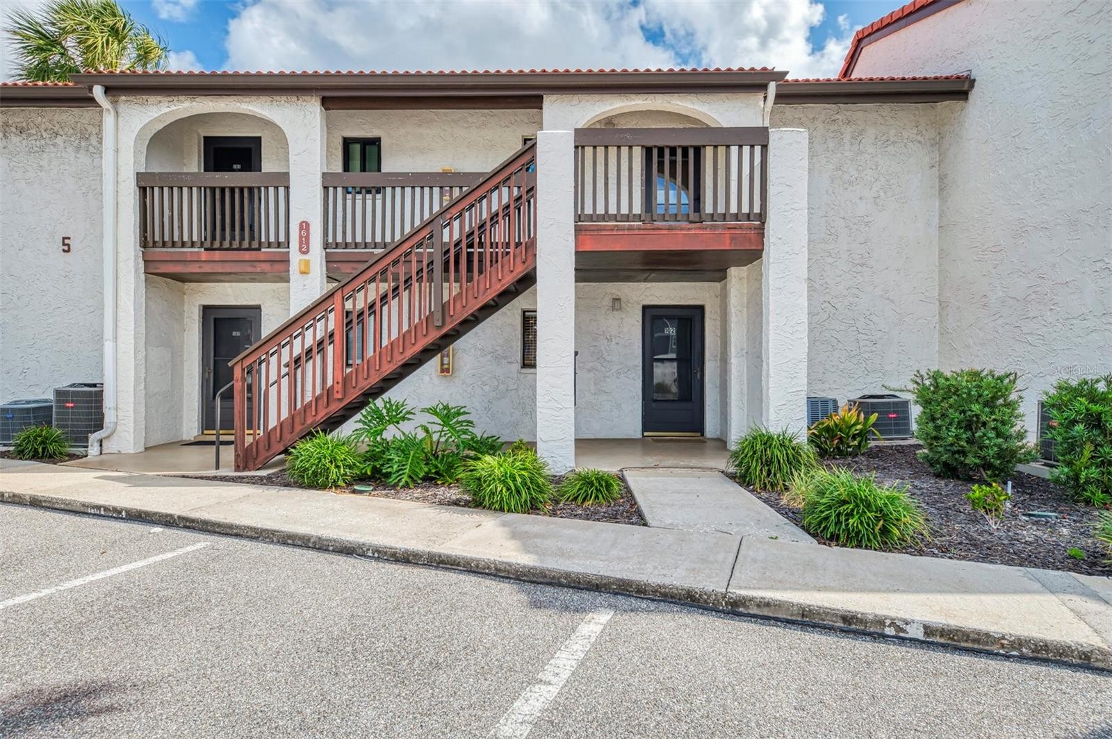 1612 STICKNEY POINT RD #1612-1