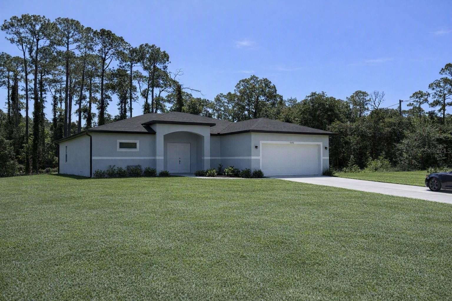 1392 ALABELLE LN