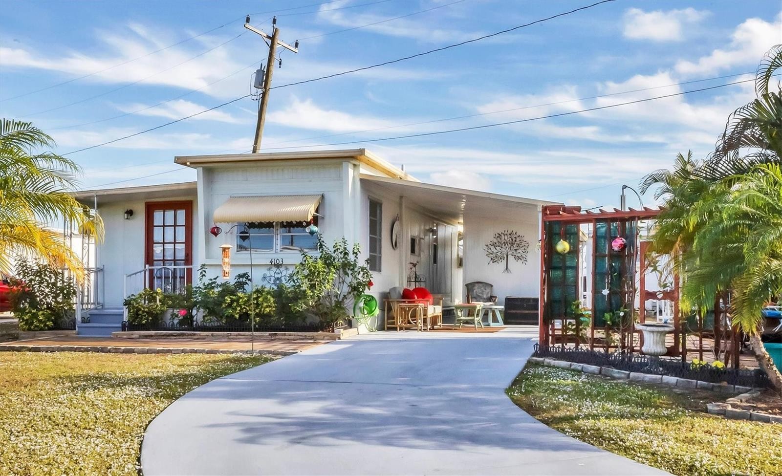 4103 12TH STREET CT E