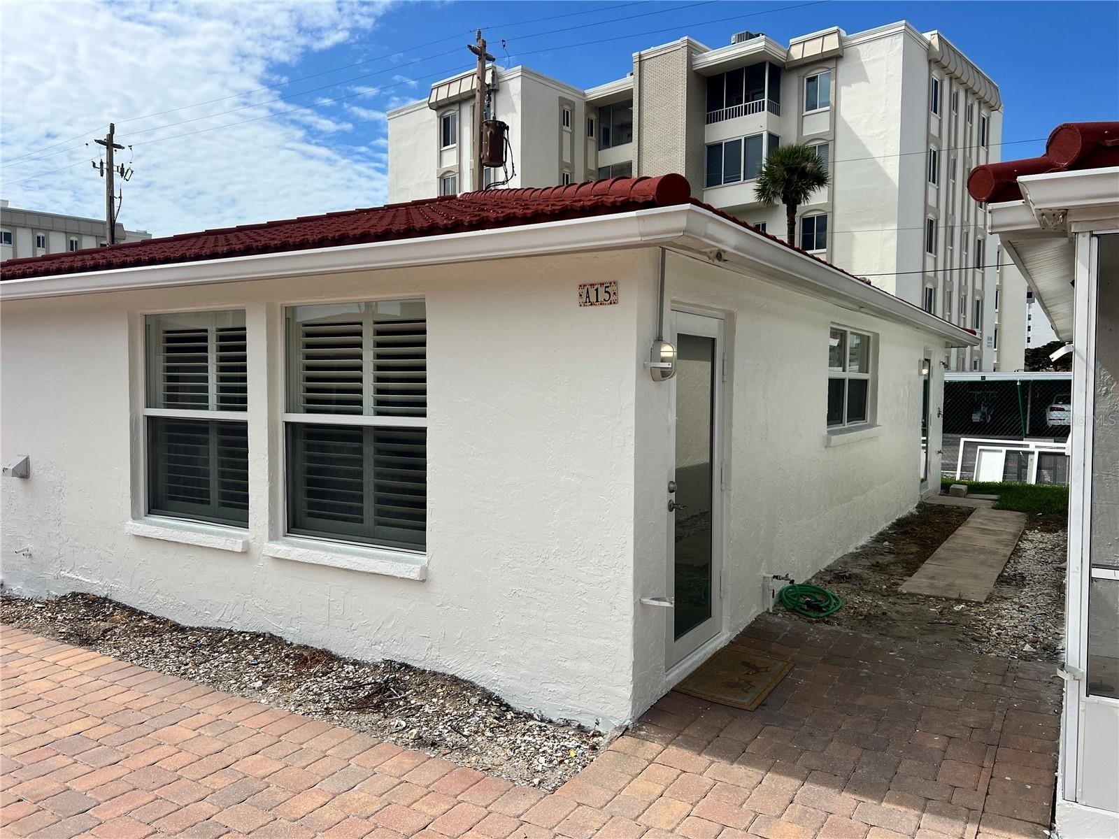 6154 MIDNIGHT PASS RD #A15