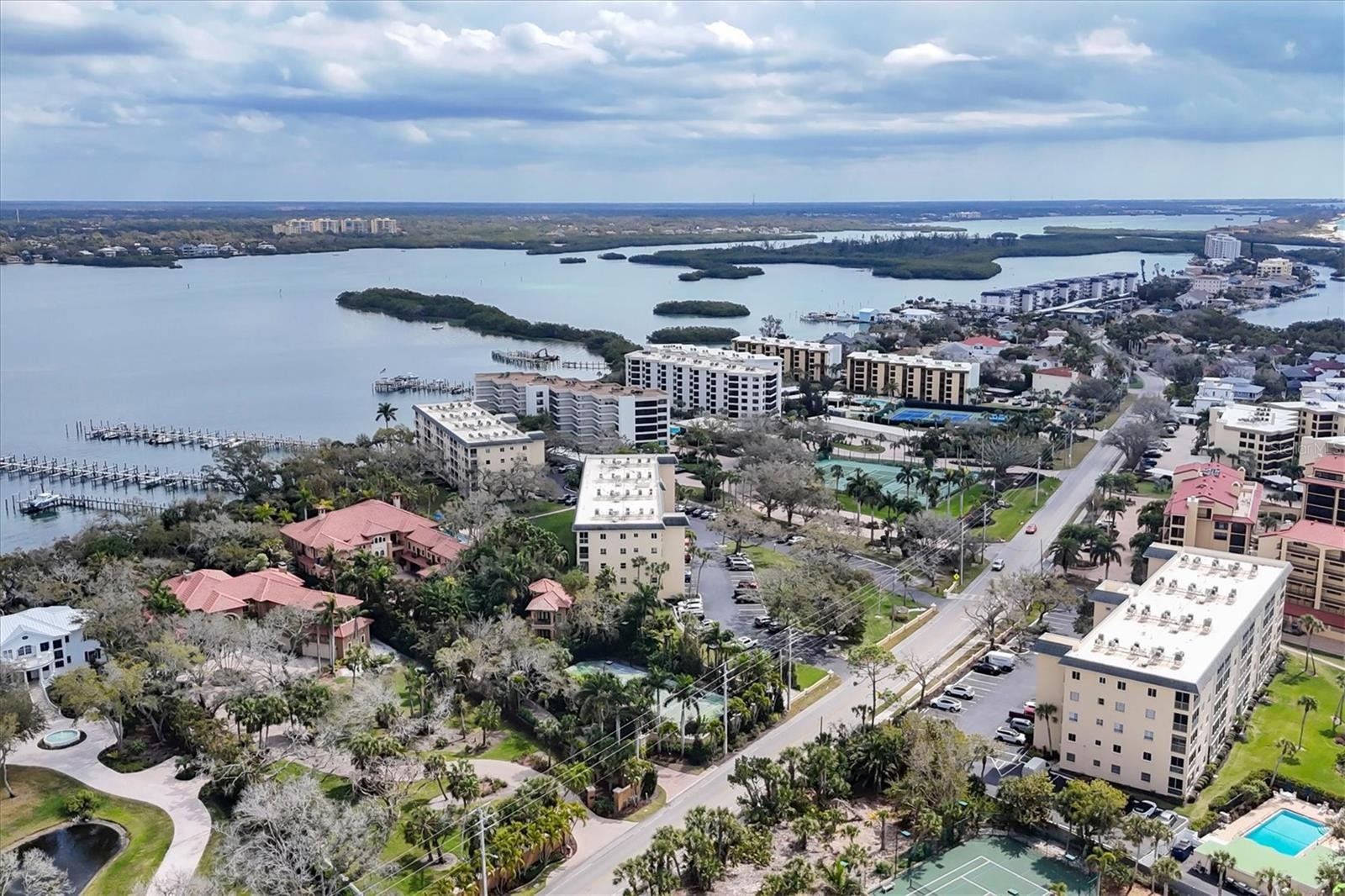 8625 MIDNIGHT PASS RD #506B