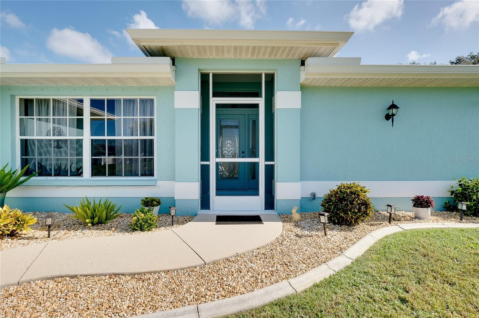 4454 PERSIAN LN