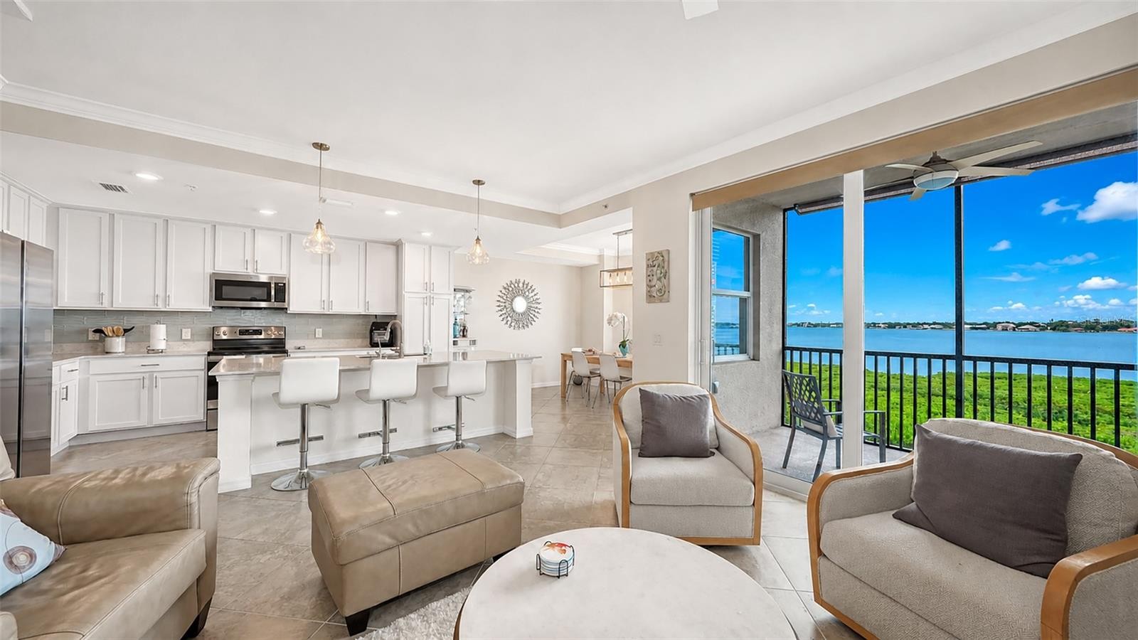1020 TIDEWATER SHORES LOOP #207