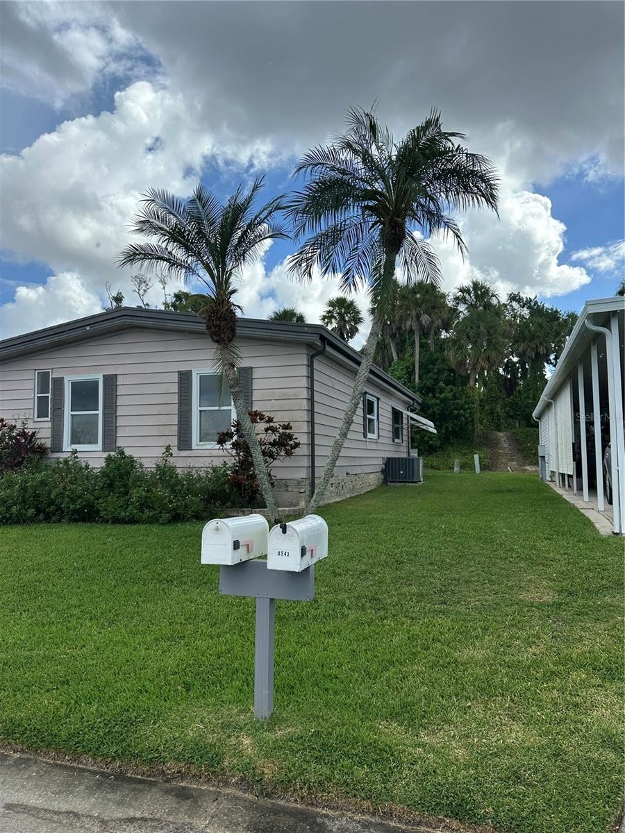 4547 12TH STREET CT E