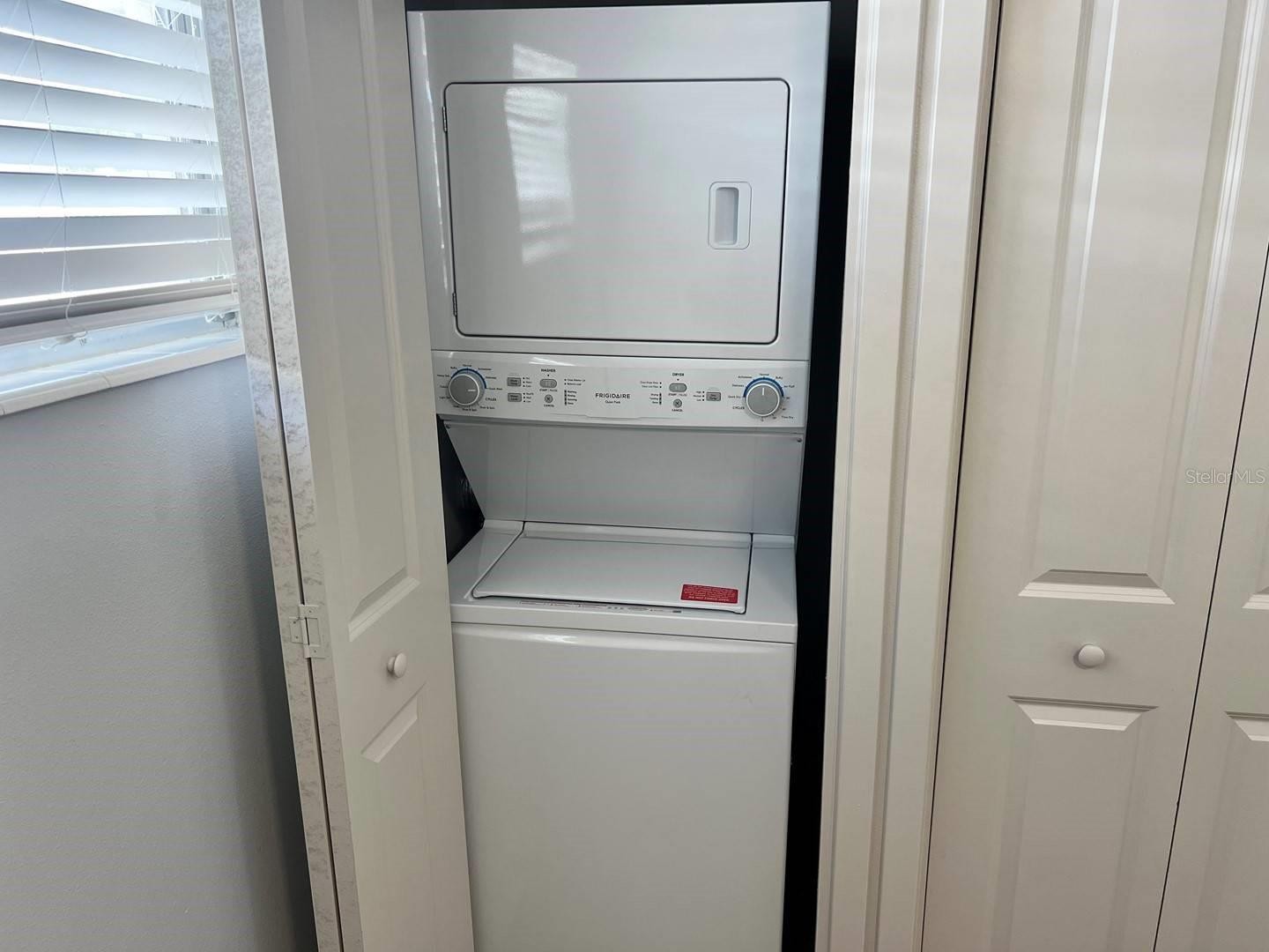 6020 MIDNIGHT PASS RD #32