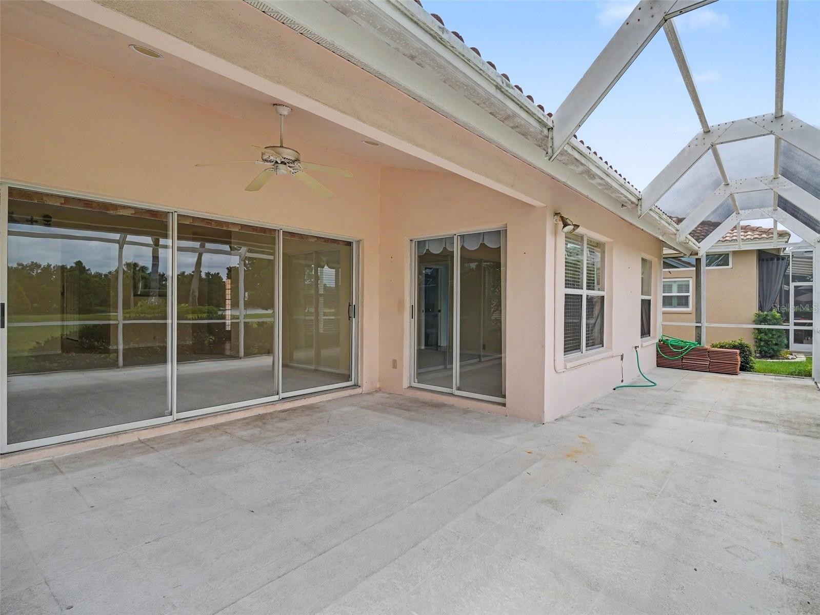 6643 OAKBROOKE CIR