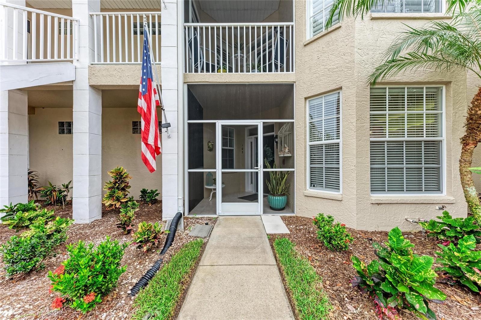 119 WOODBRIDGE DR #103
