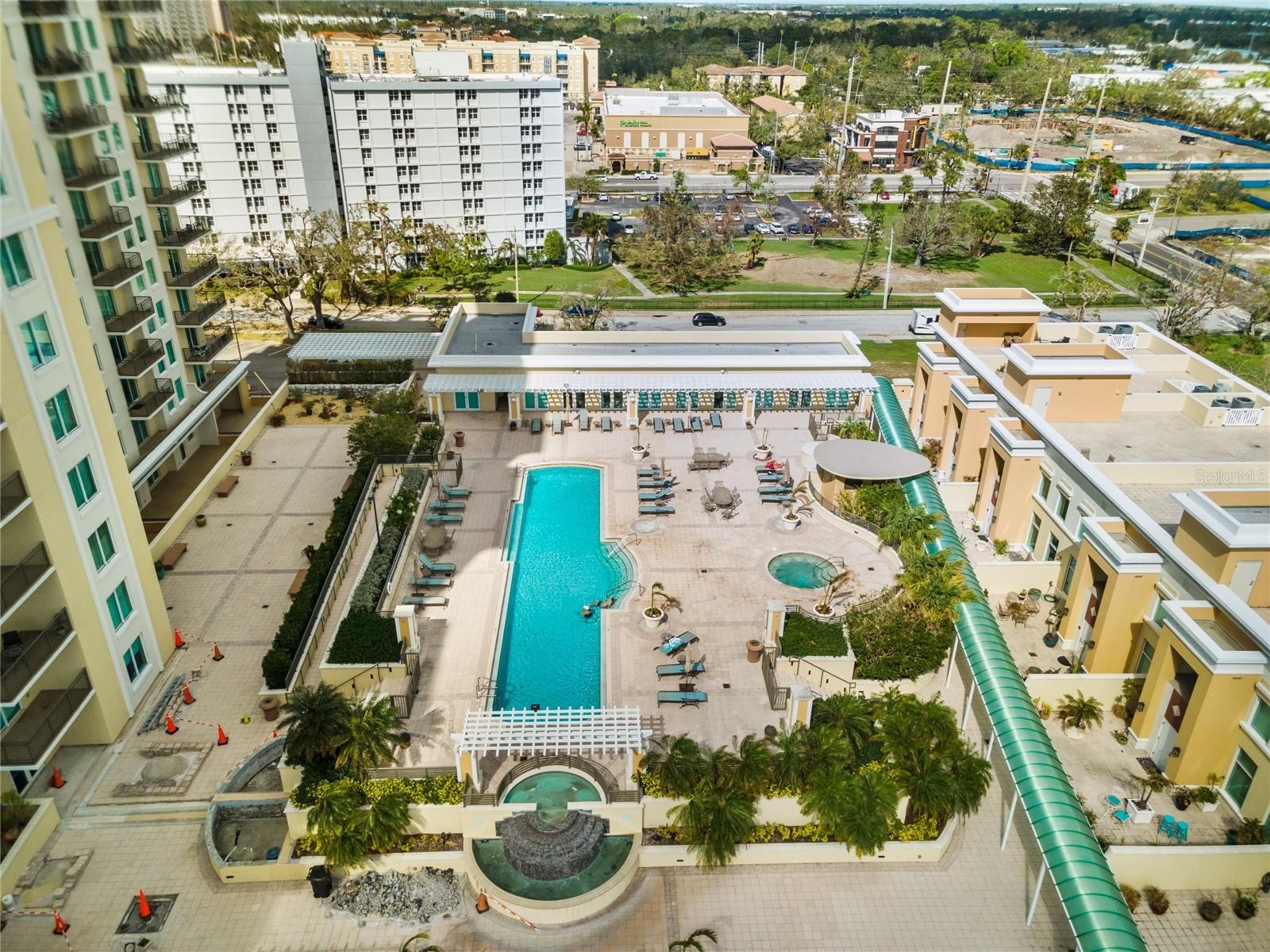 800 N TAMIAMI TRL #321A