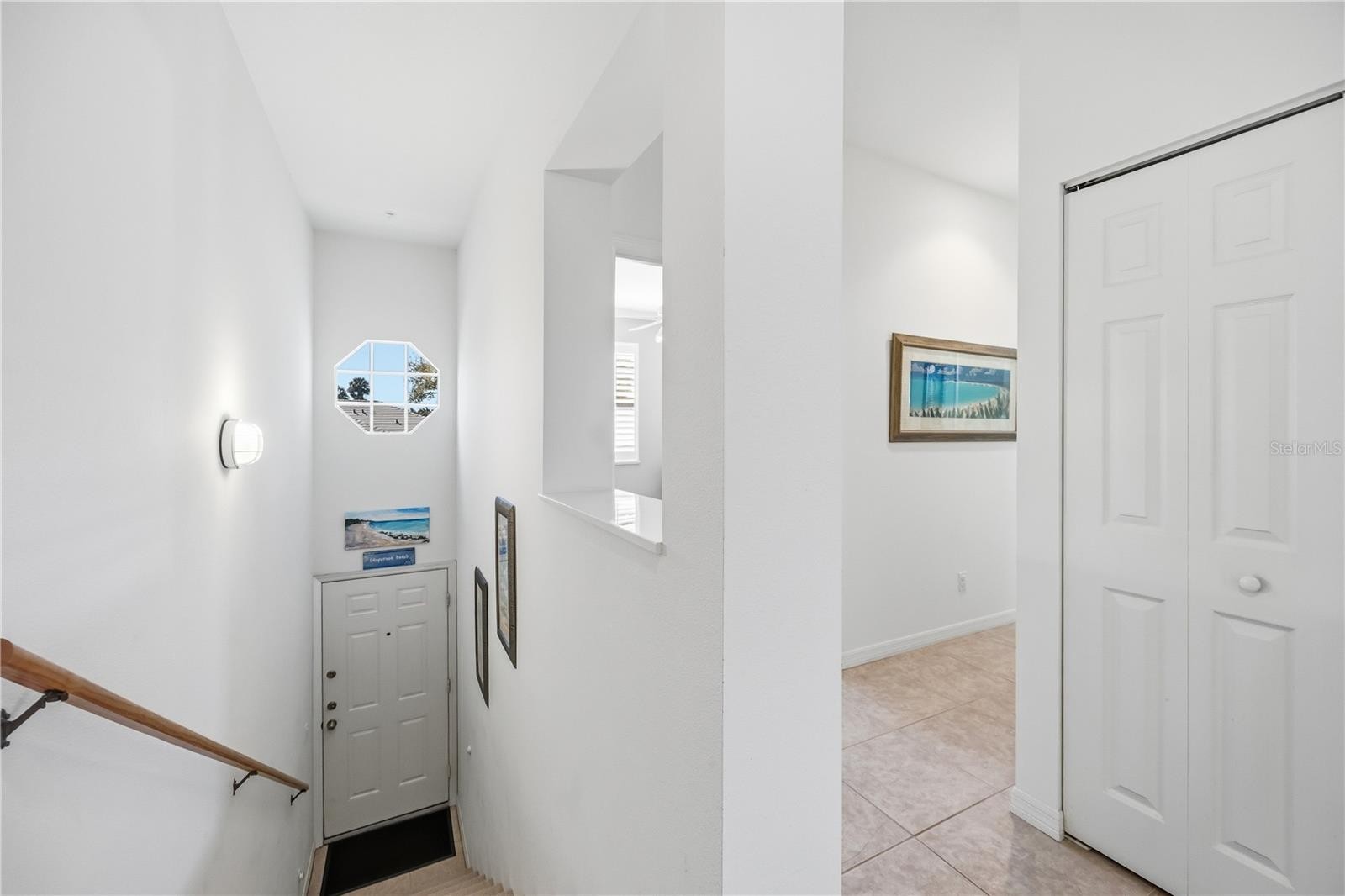 115 WOODBRIDGE DR #201