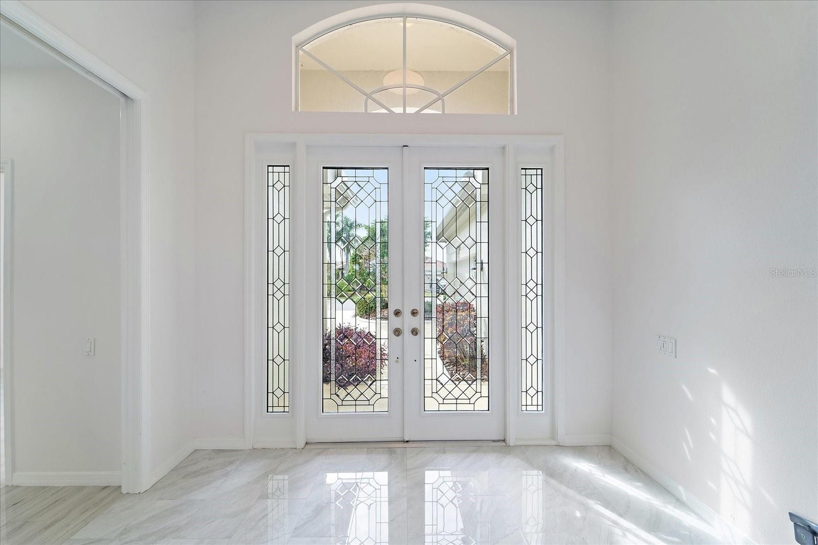 6585 WATERS EDGE WAY