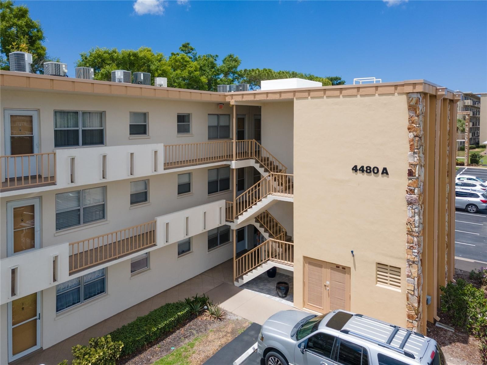 4480 IRONWOOD CIR #309A