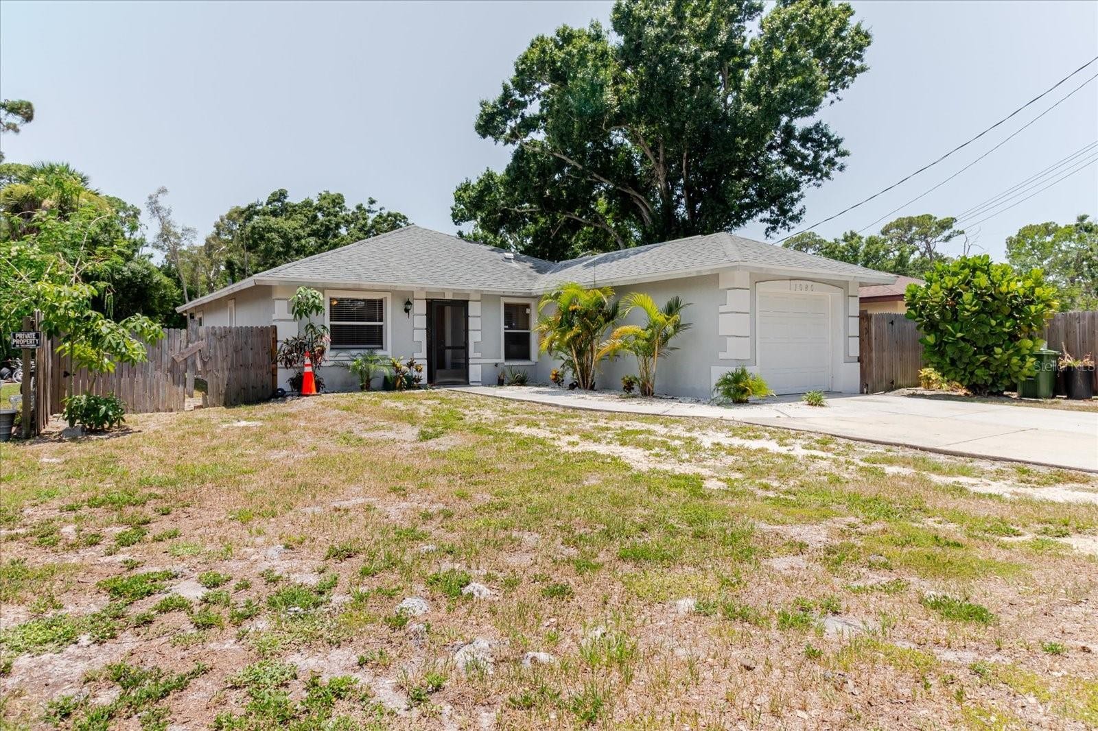 1080 MECCA DR