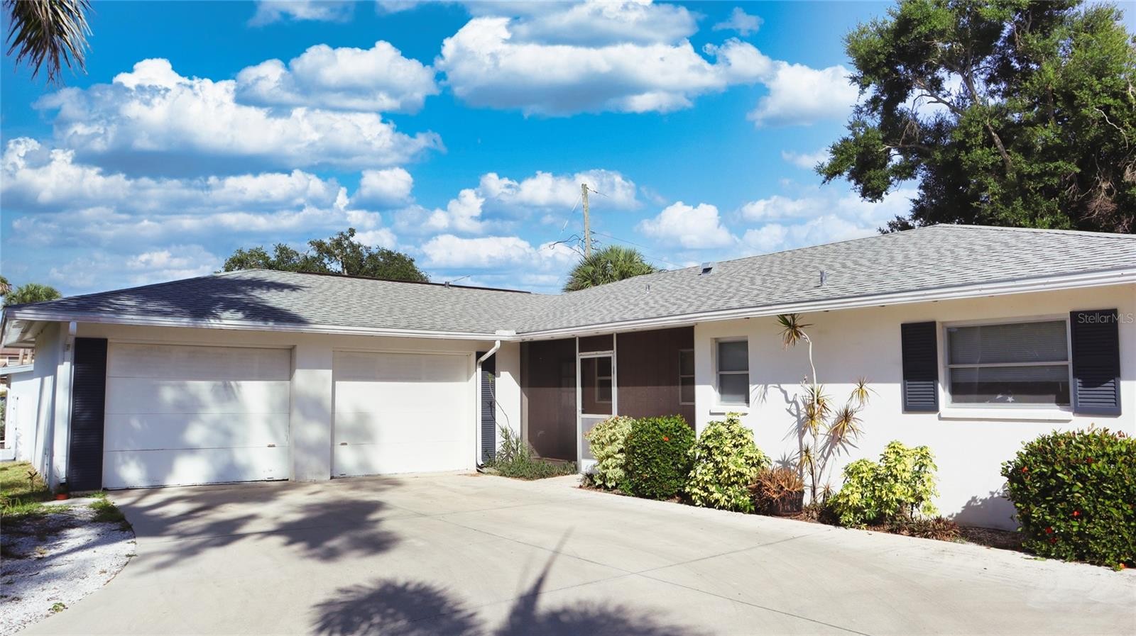 2118 MICHELE DR
