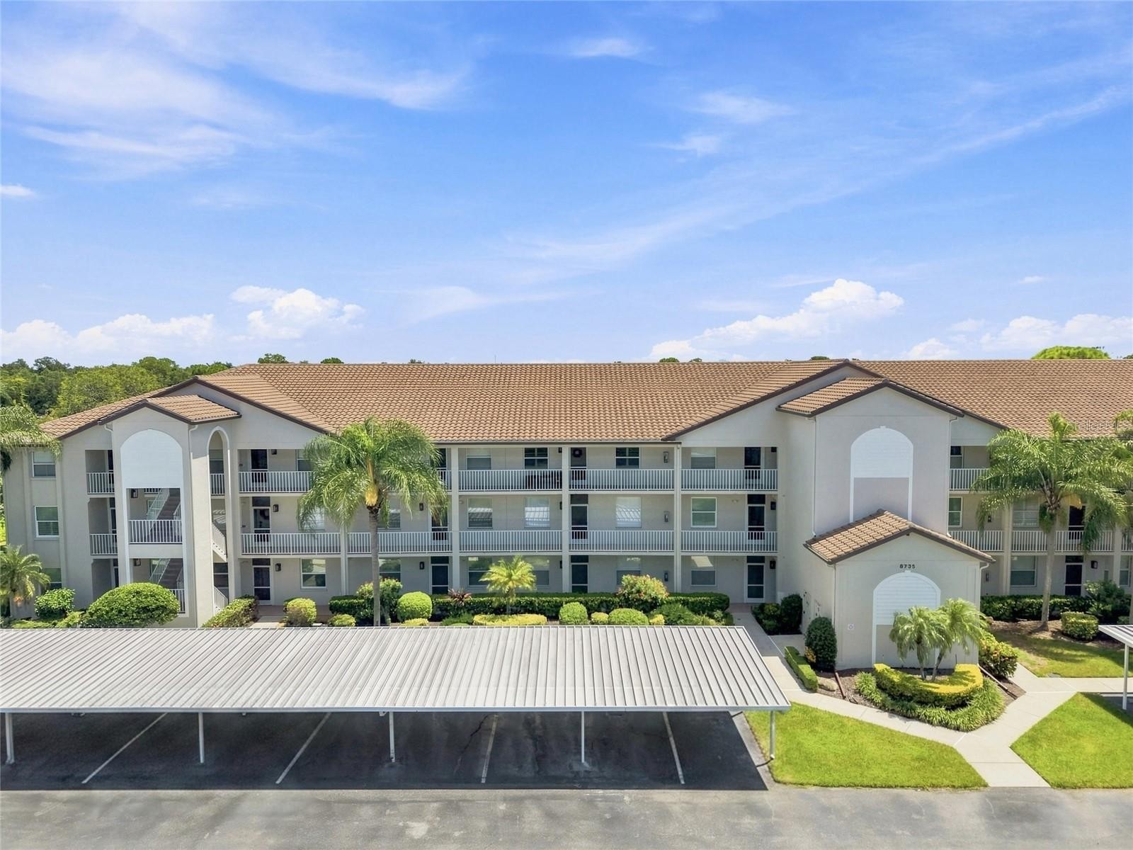 8735 OLDE HICKORY AVE #8304