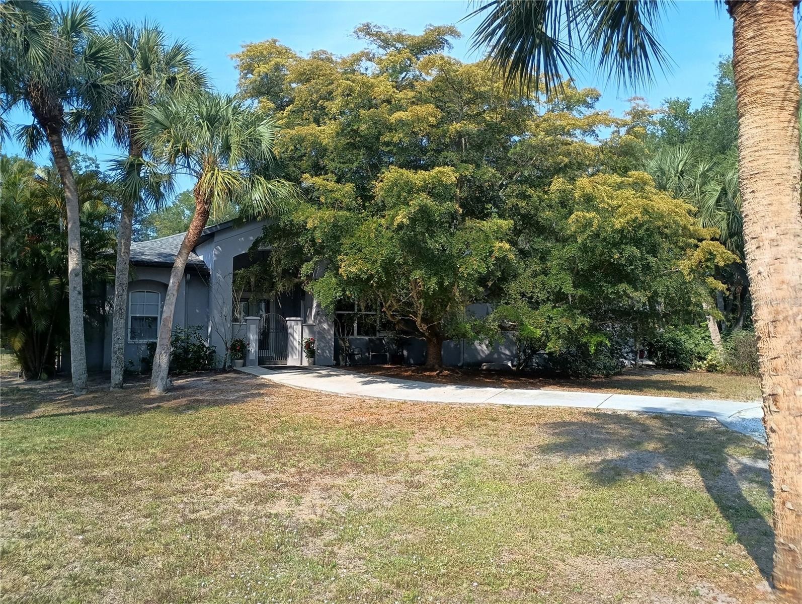 500 SUFFOLK CIR