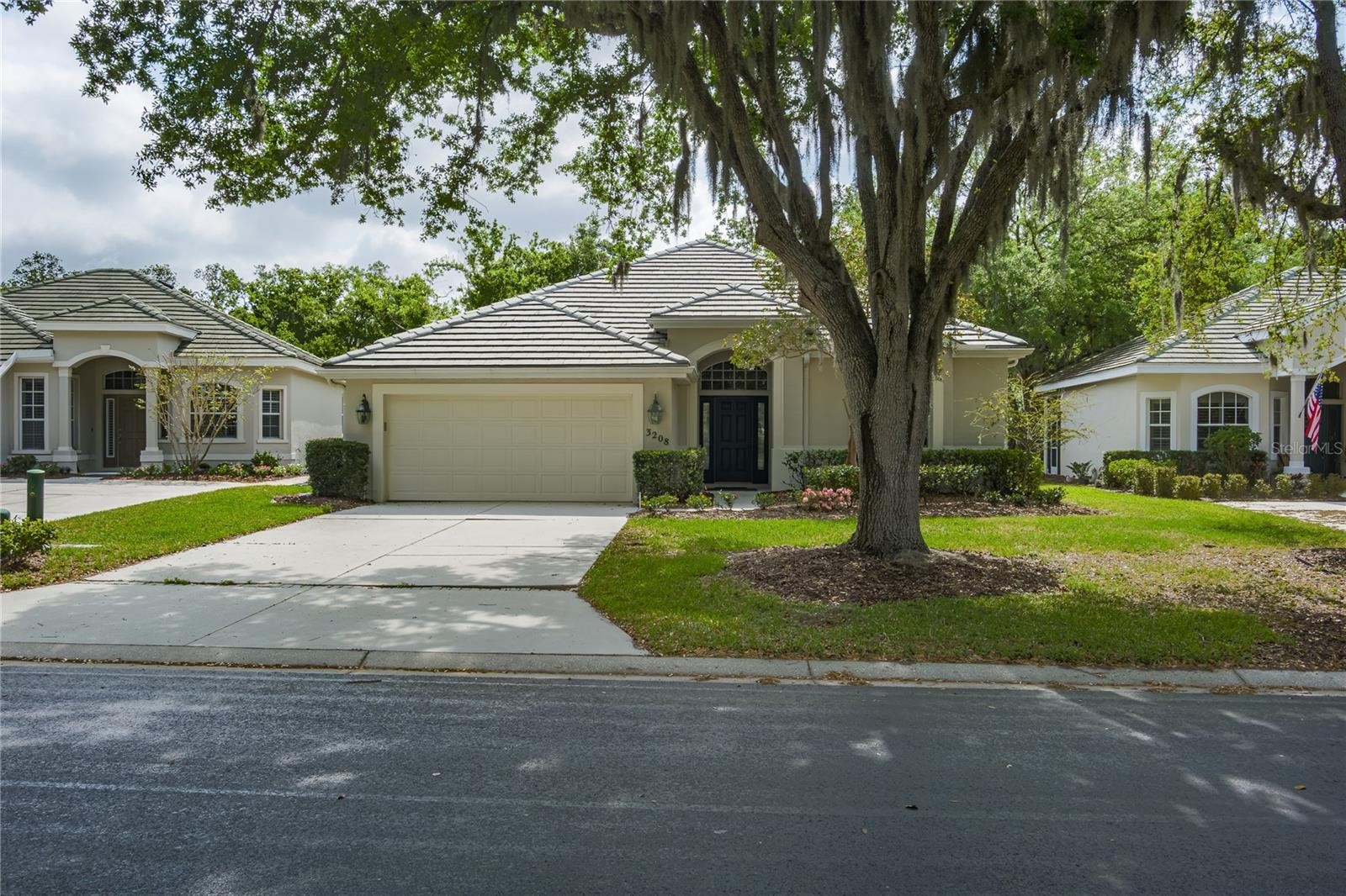 3208 WOODLAND FERN DR