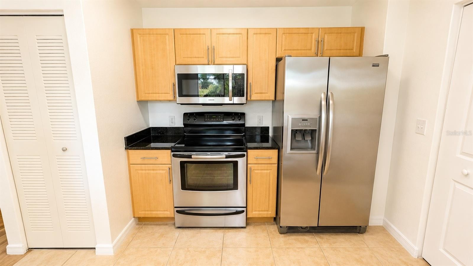 1064 N TAMIAMI TRL #1325