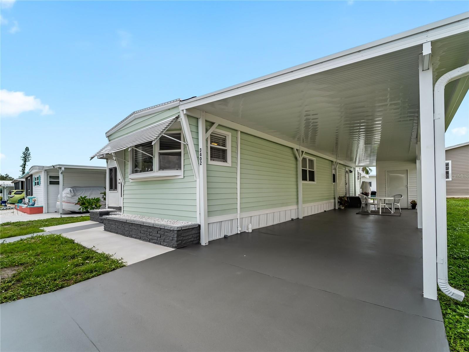 3402 SHINGLE OAK TER