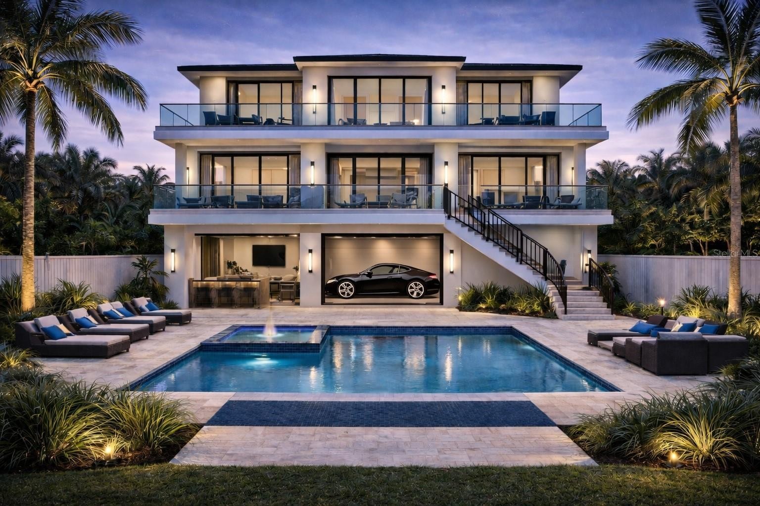 335 N WASHINGTON DR